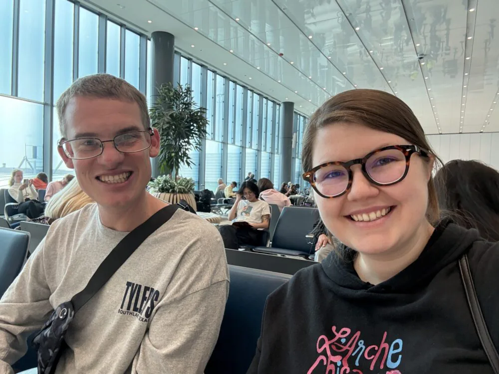 Anders and Molly at the airport